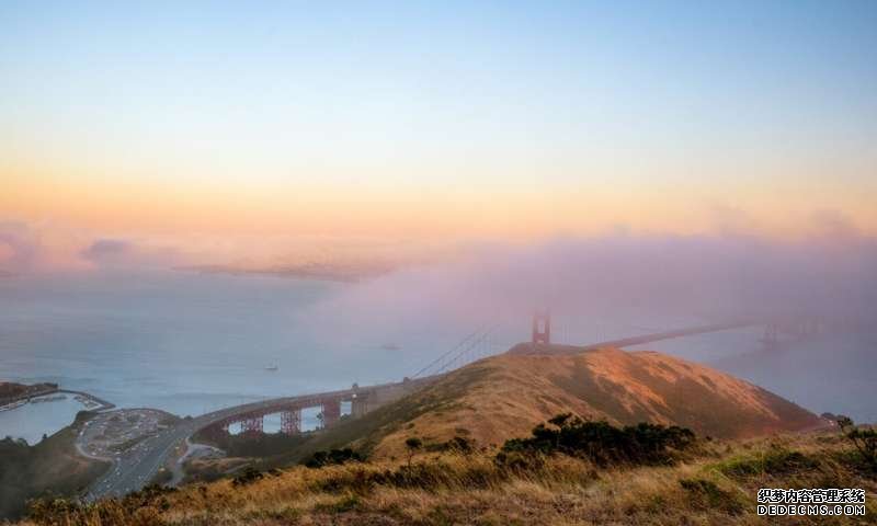 深层地下力量解释了圣安德烈杏耀开户亚斯断层上的地震